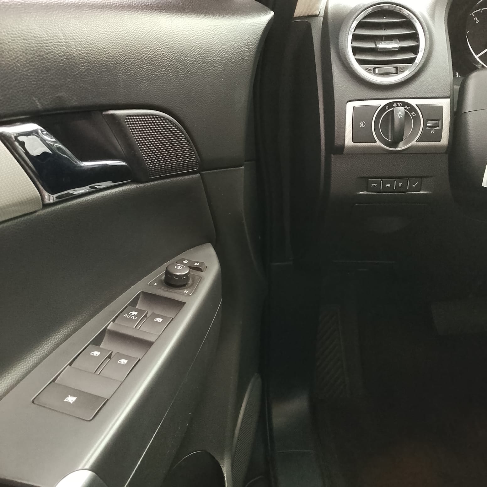 CHEVROLET CAPTIVA SPORT 2012 - Imagen 6