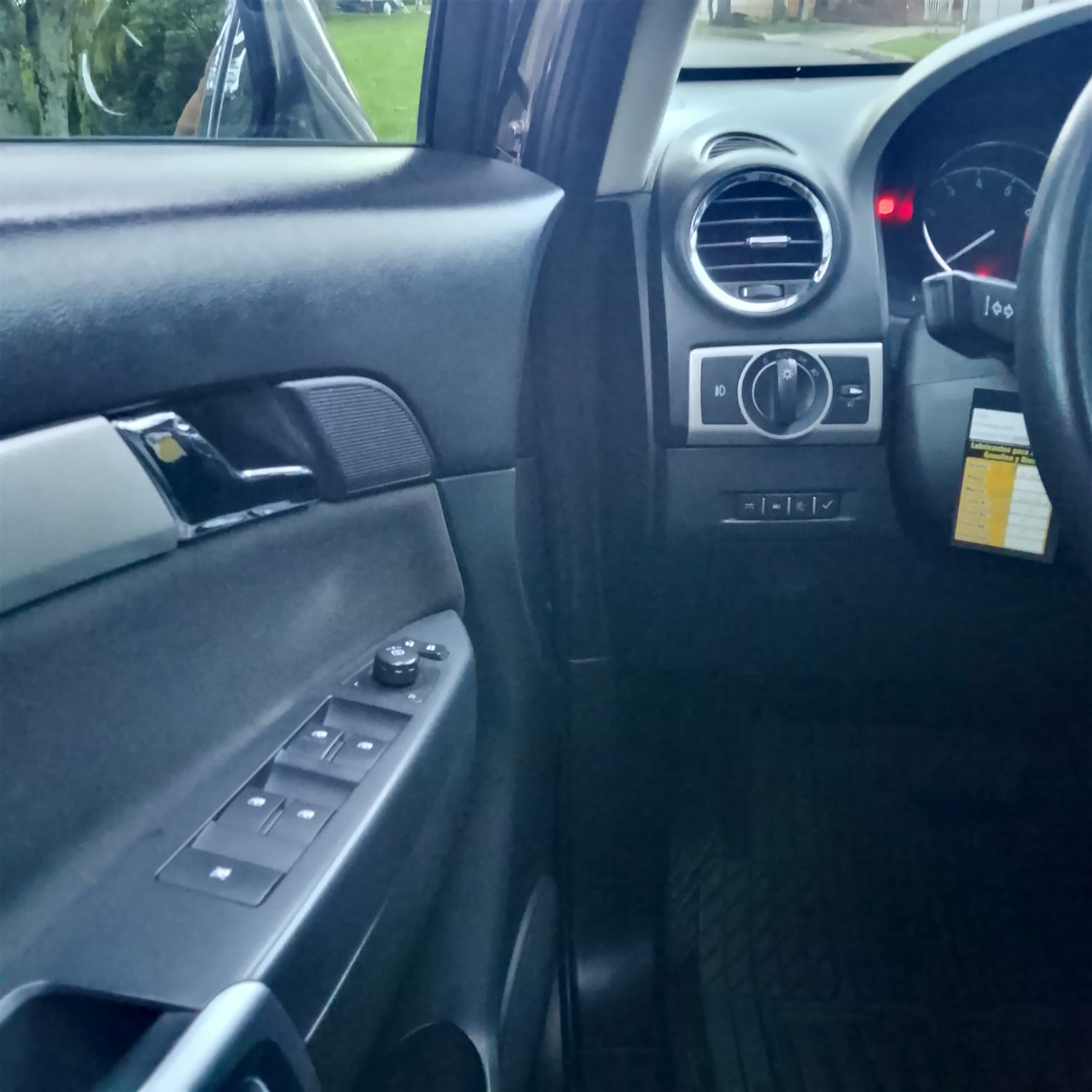 CHEVROLET CAPTIVA SPORT 2012 - Imagen 6