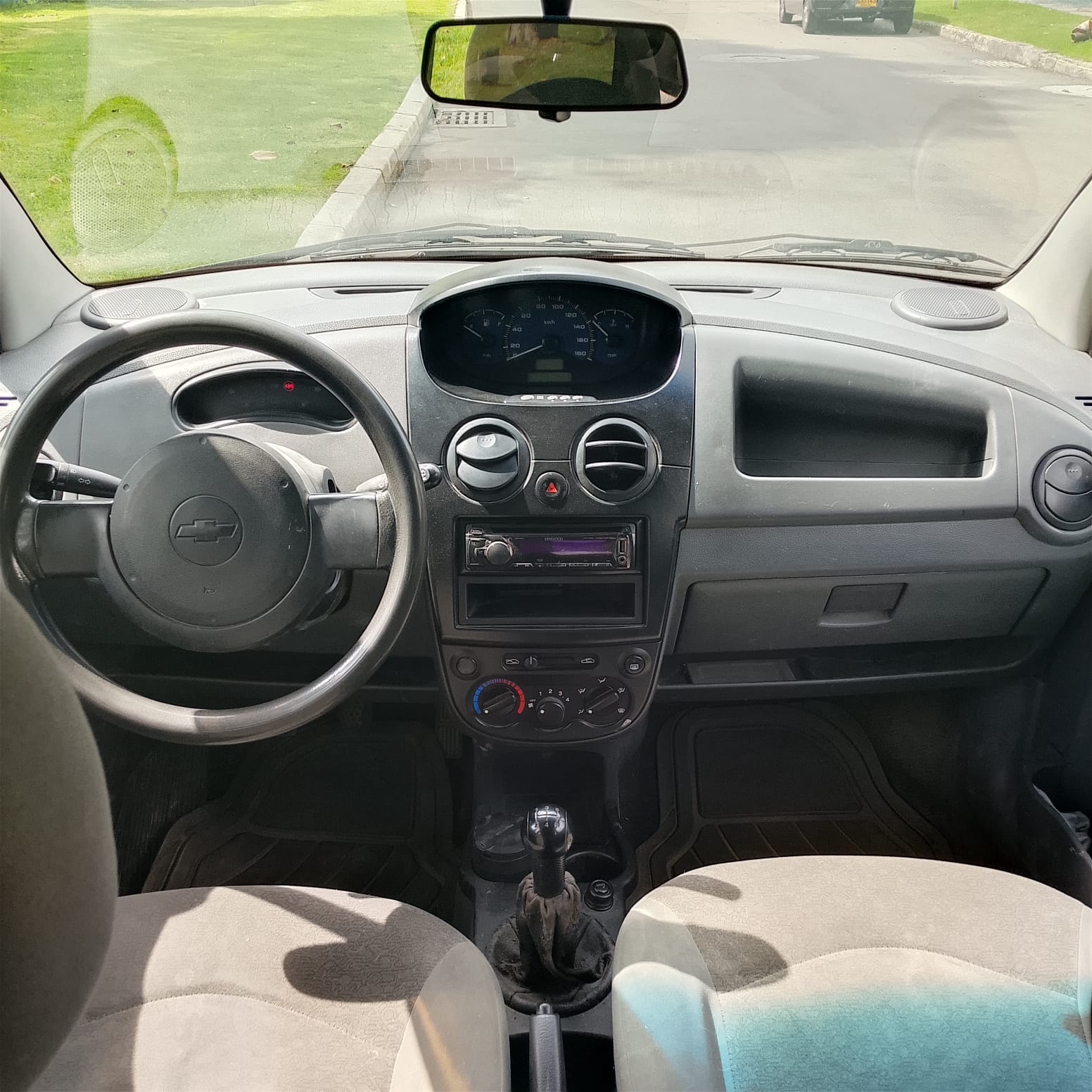 CHEVROLET SPARK LIFE 2011 - Imagen 8