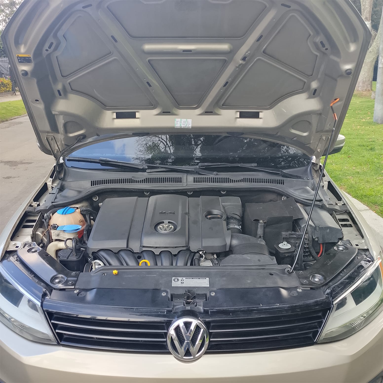 VOLKSWAGEN NUEVO JETTA 2014 - Imagen 16