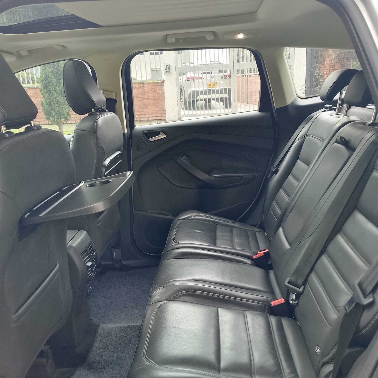 FORD ESCAPE 2017 - Imagen 8