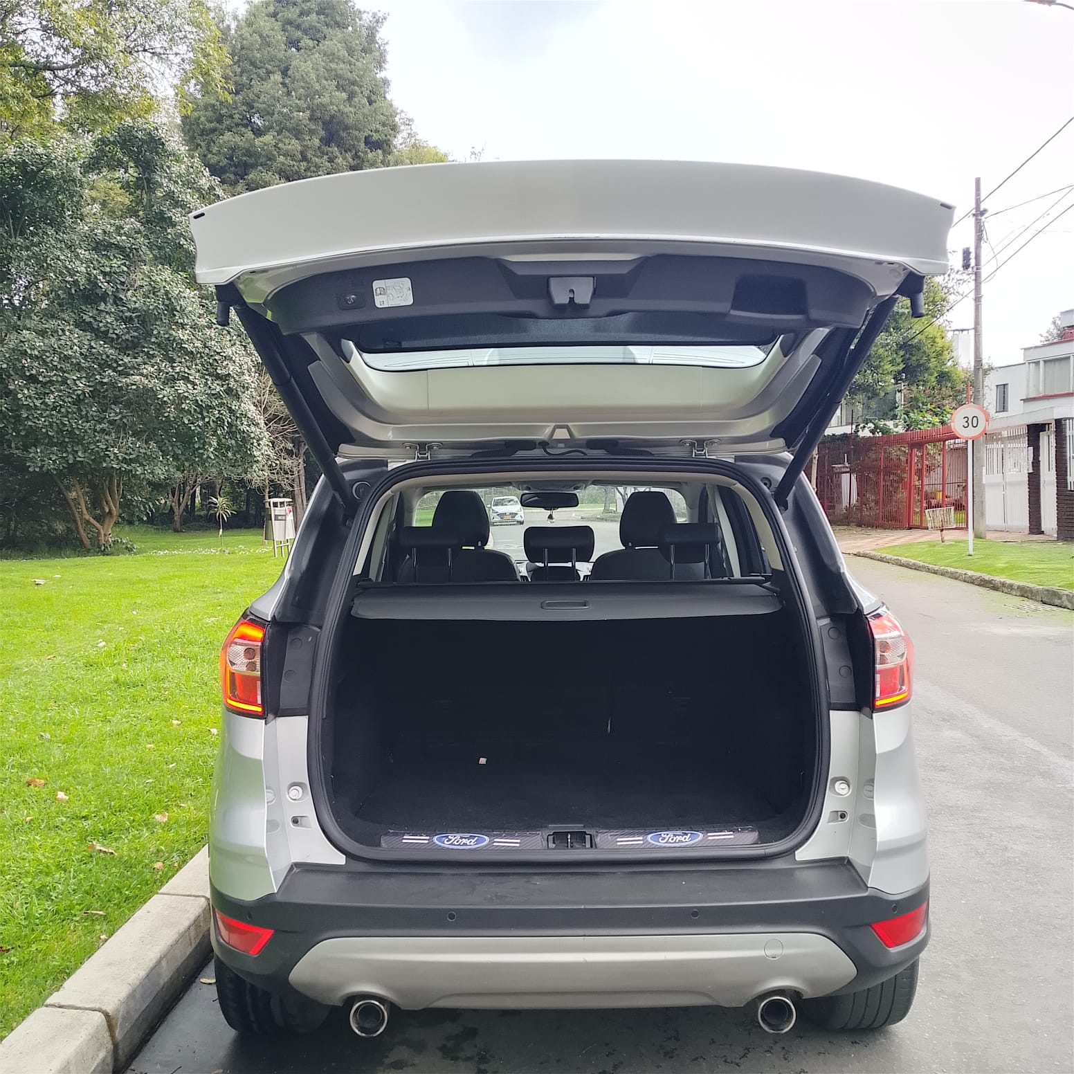 FORD ESCAPE 2017 - Imagen 6