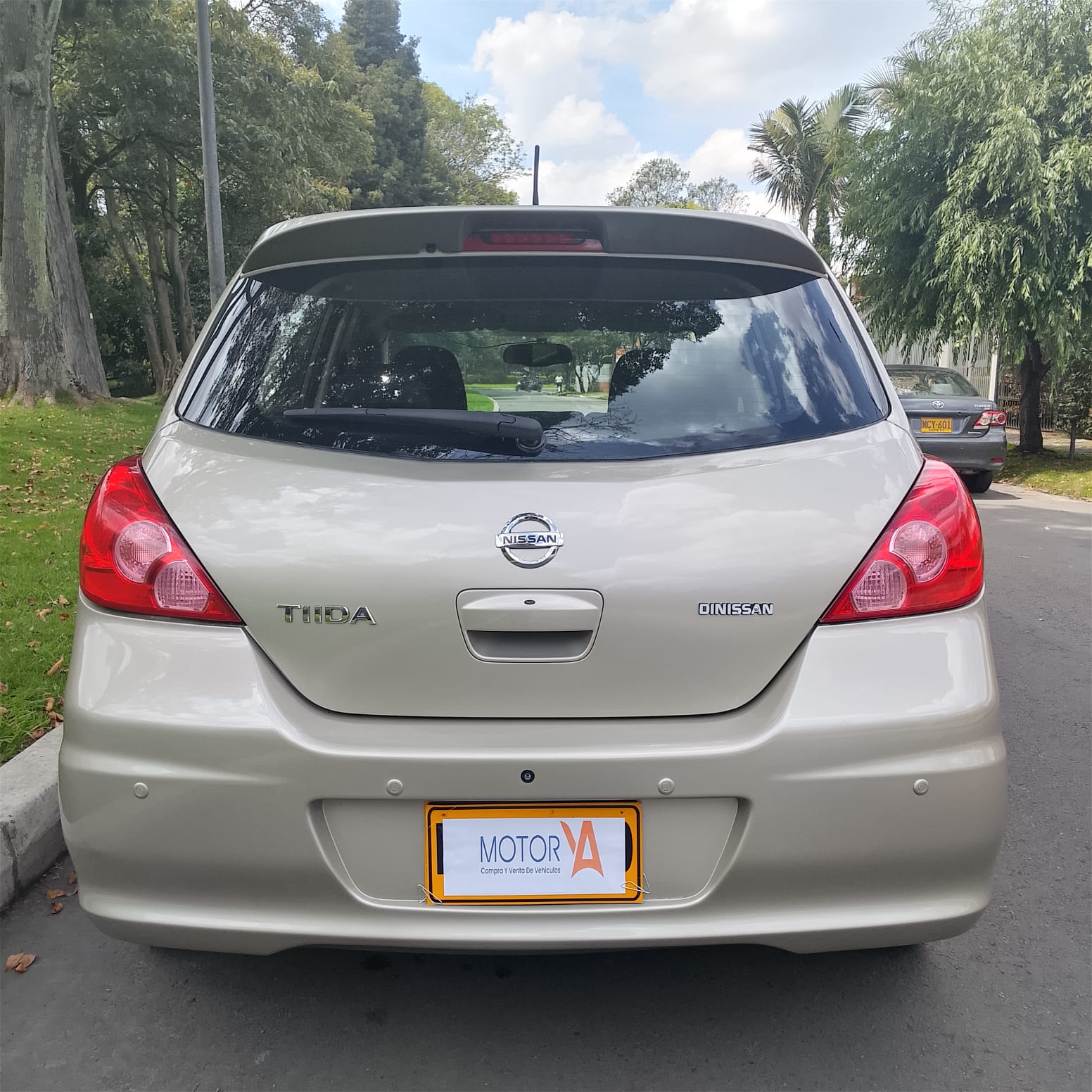 NISSAN THIDA 2011 - Imagen 7