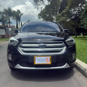 FORD ESCAPE TITANIUM 2018