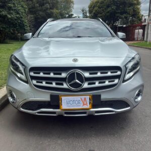 Mercedes-Benz GLA 200  2020