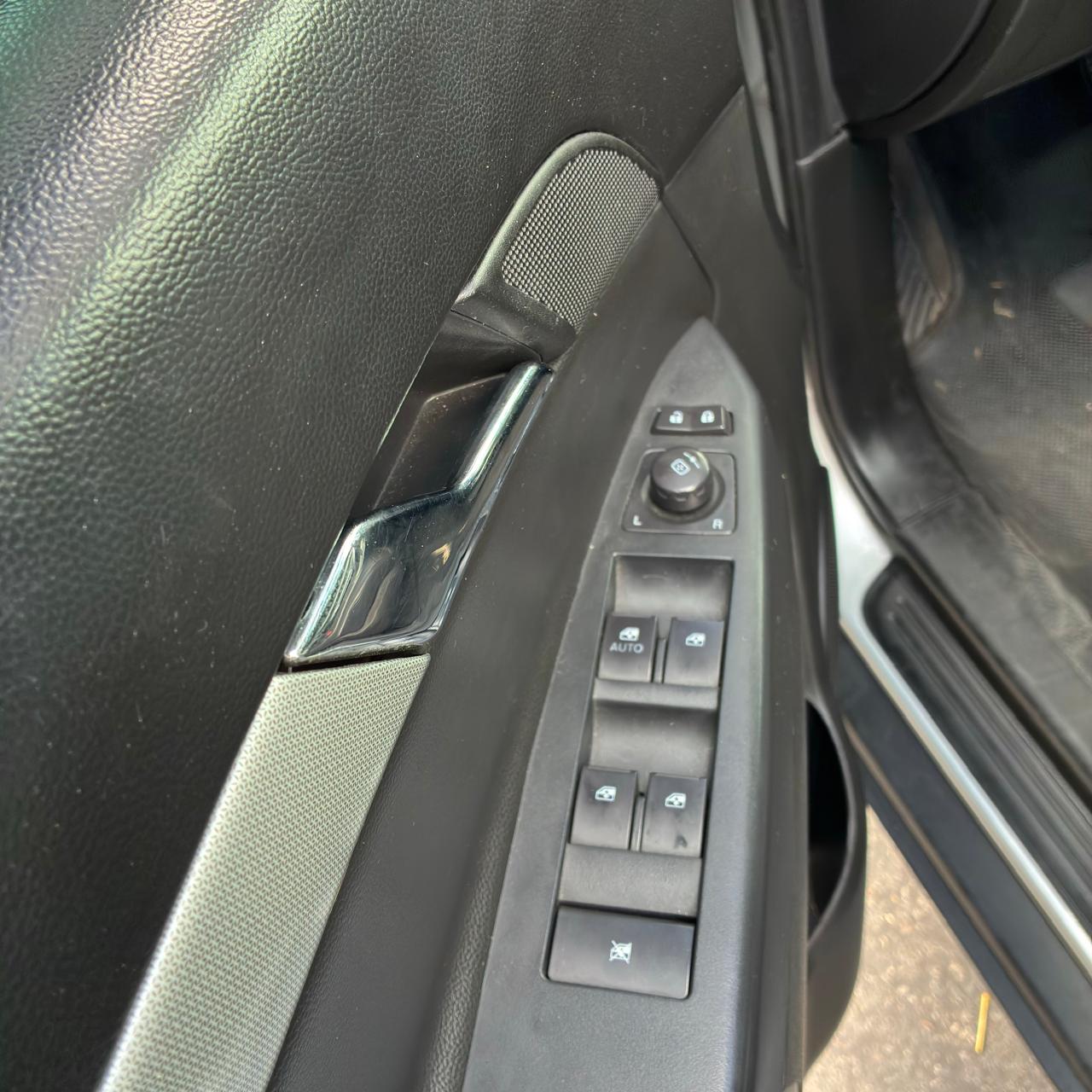 🚙 CHEVROLET CAPTIVA SPORT AUTOMÁTICA 2012 - Imagen 4