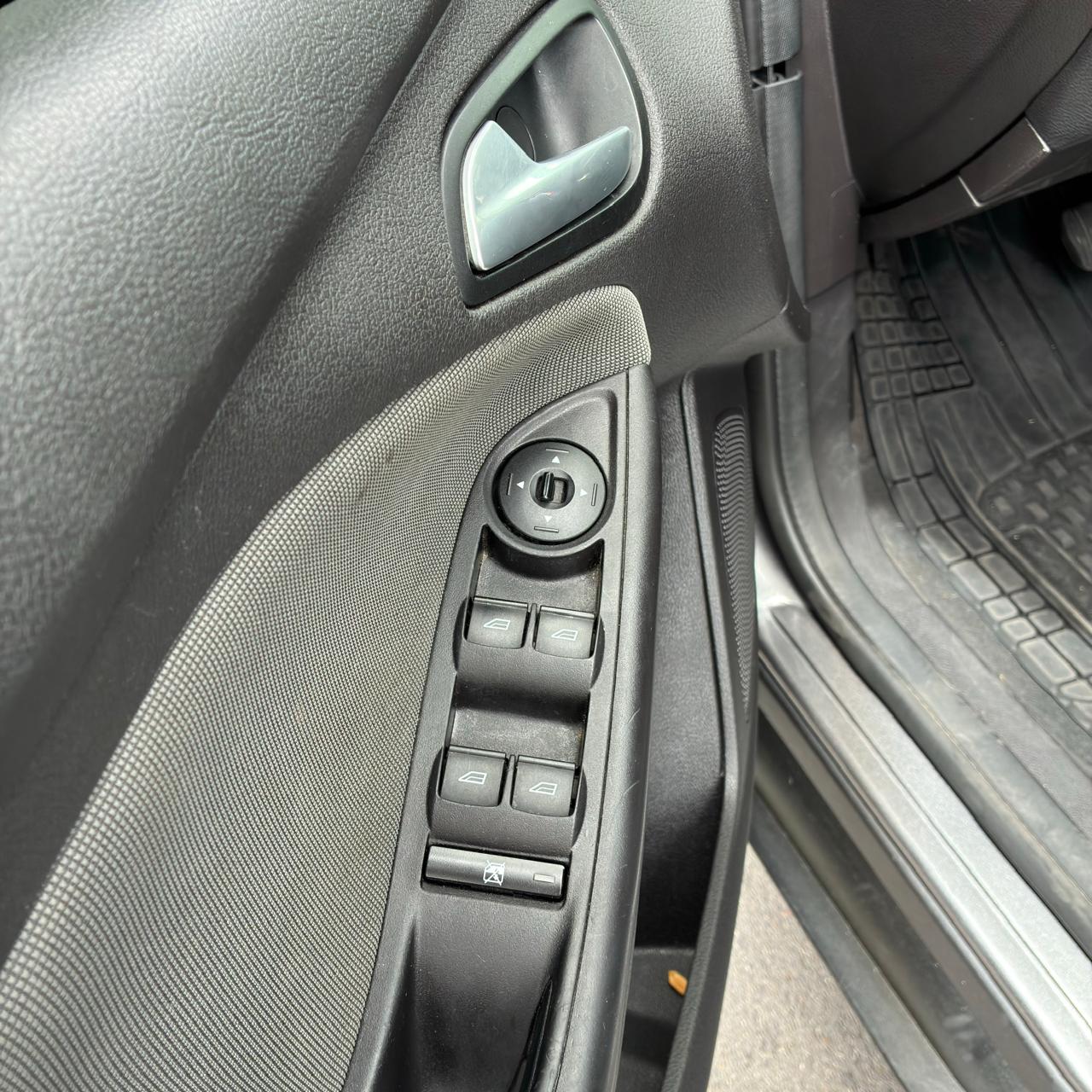 FORD FOCUS SE AUTOMÁTICO 2013 🚗🔥 - Imagen 14