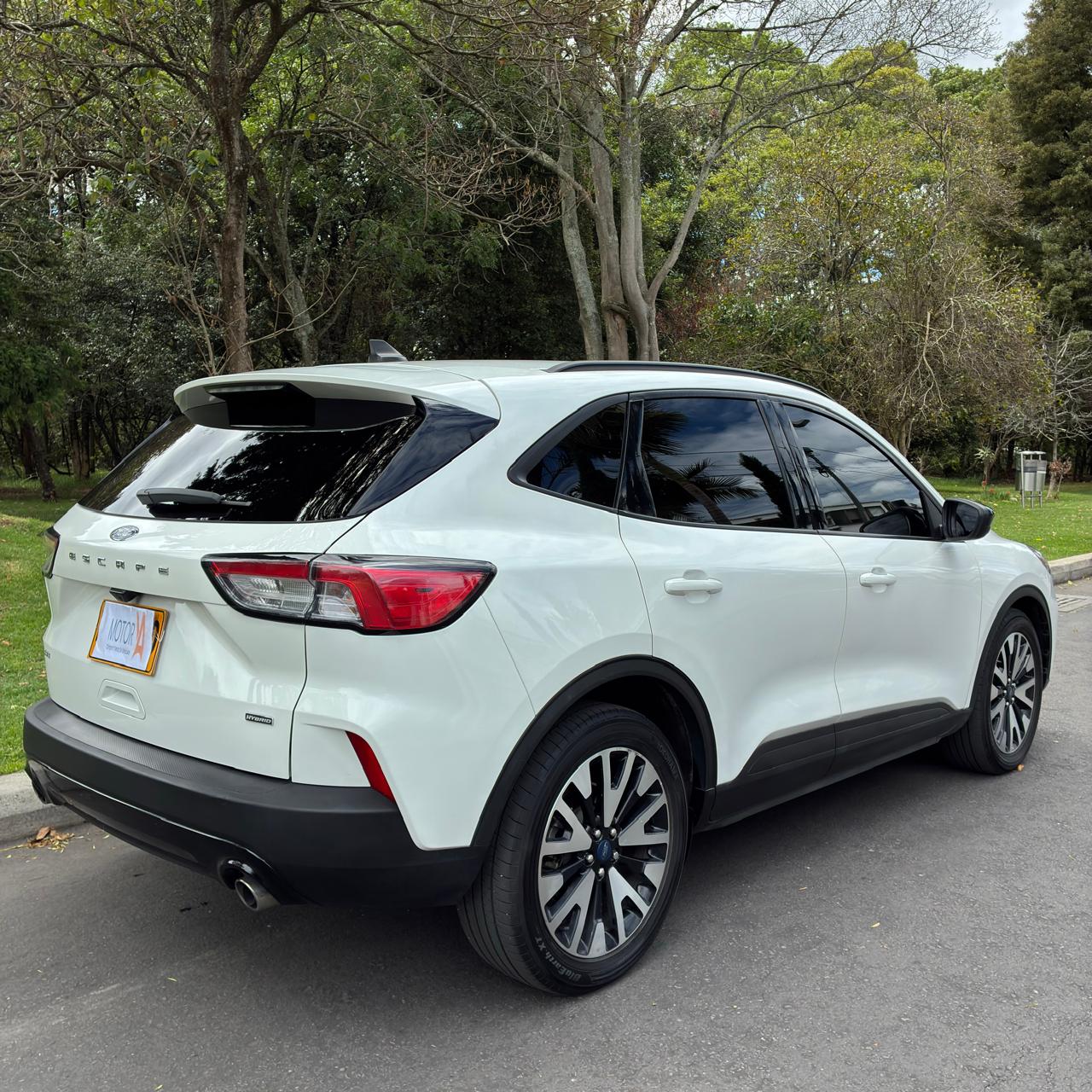 FORD ESCAPE SE HEV 2020 HÍBRIDA - Imagen 8