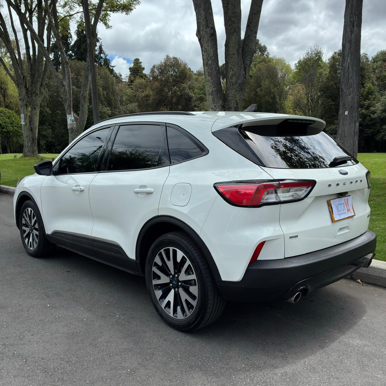 FORD ESCAPE SE HEV 2020 HÍBRIDA - Imagen 7